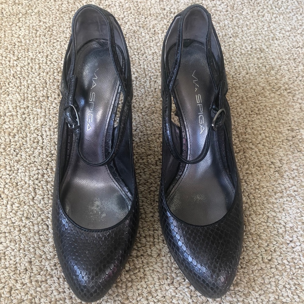 Via Spiga women’s size 4 1/2 black heels